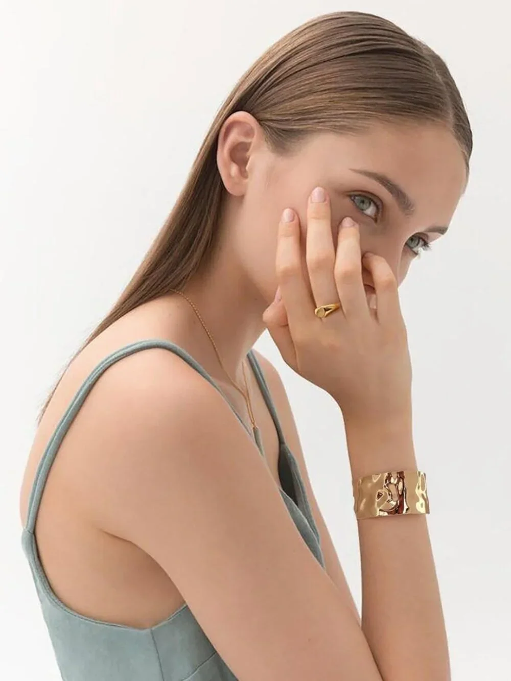 Stylish Wide Chunky Cuff Bangle Bracelet for Women - Gold & Silver Options